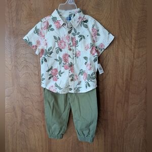 NWT Old Navy Toddler Outfit Set
